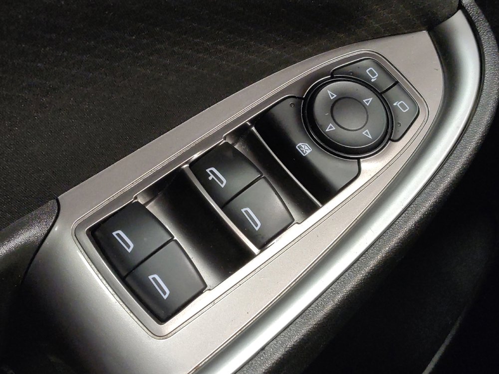 Used 2021 Chevrolet Malibu RS FWD image 27