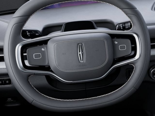 New 2027 Lincoln Navigator Premiere AWD/4WD image 13