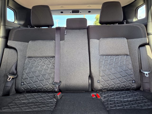 New 2027 Nissan Kicks SV AWD/4WD image 10