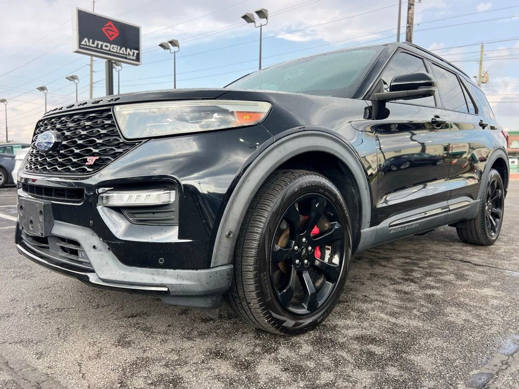 Used 2020 Ford Explorer ST w/ ST Street Pack image 14