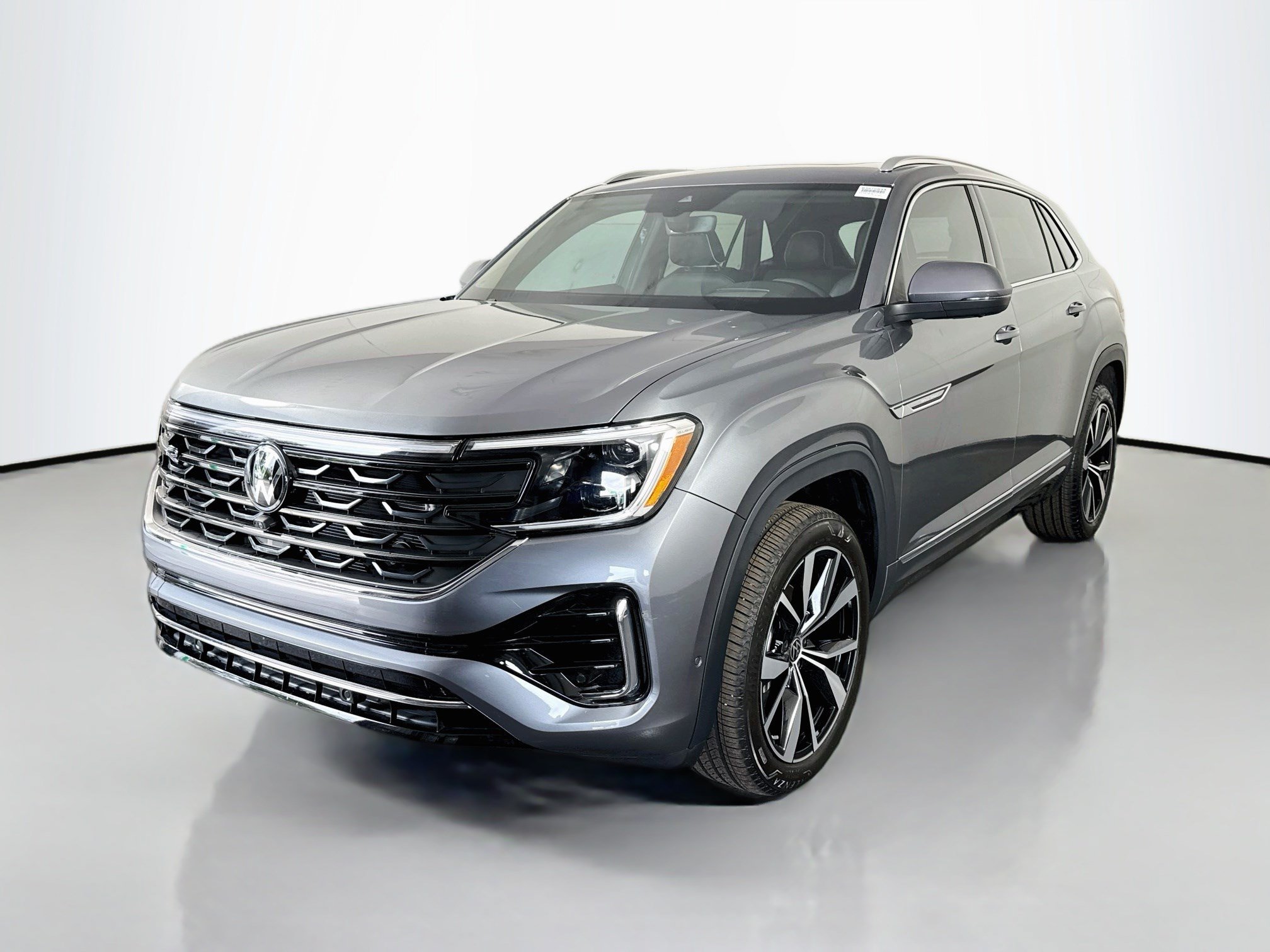 Used 2025 Volkswagen Atlas Cross Sport SEL Premium R-Line AWD/4WD image 4