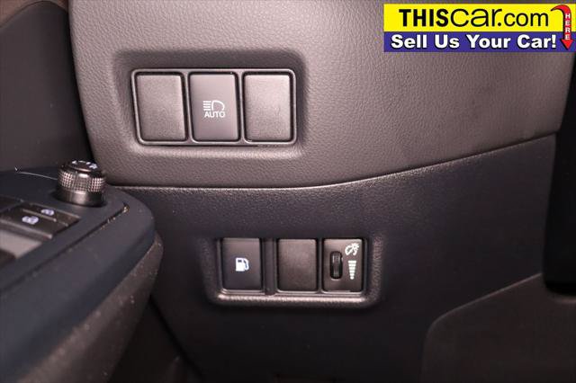 Used 2021 Toyota C-HR LE FWD image 21