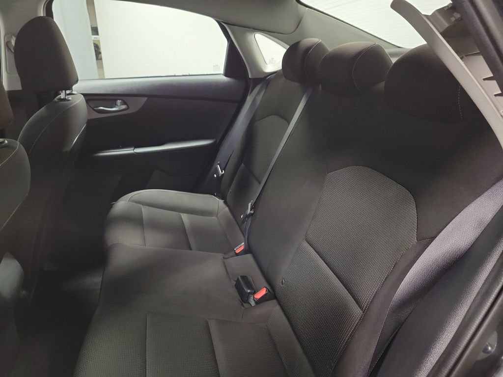 Used 2020 Kia Forte Sedan FWD image 20