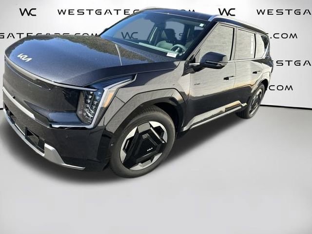 New 2026 Kia EV9 Land