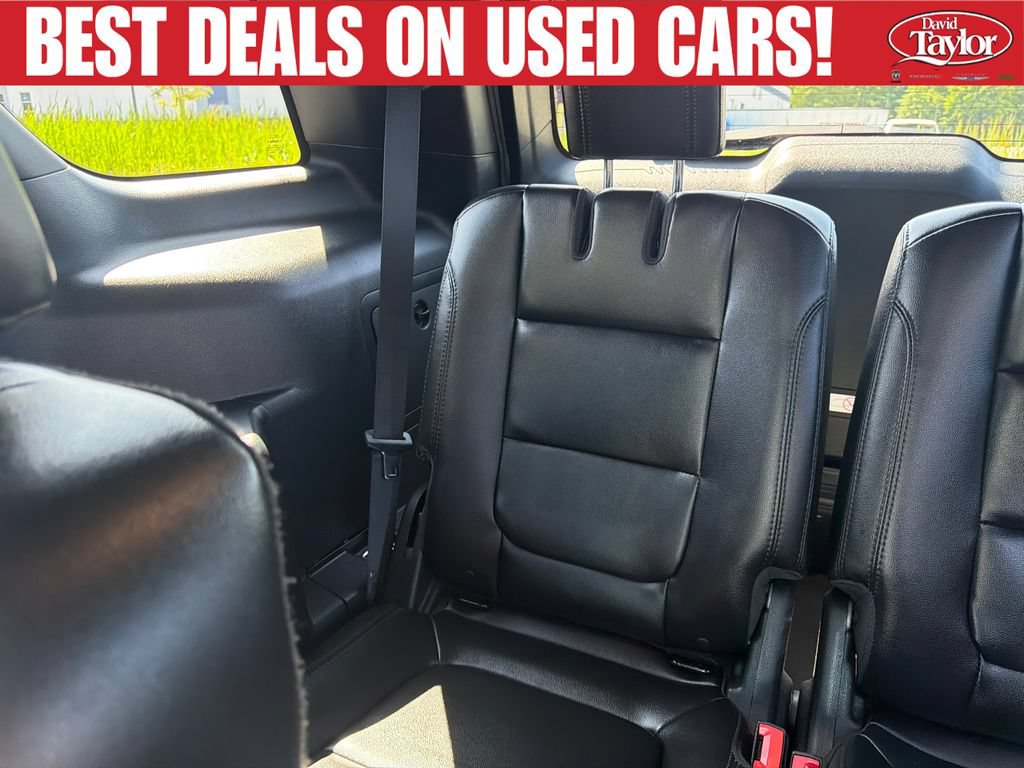 Used 2018 Ford Explorer XLT w/ Equipment Group 202A FWD image 27
