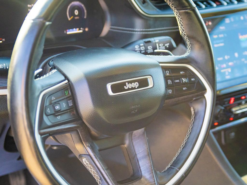 Used 2021 Jeep Grand Cherokee L Limited image 31