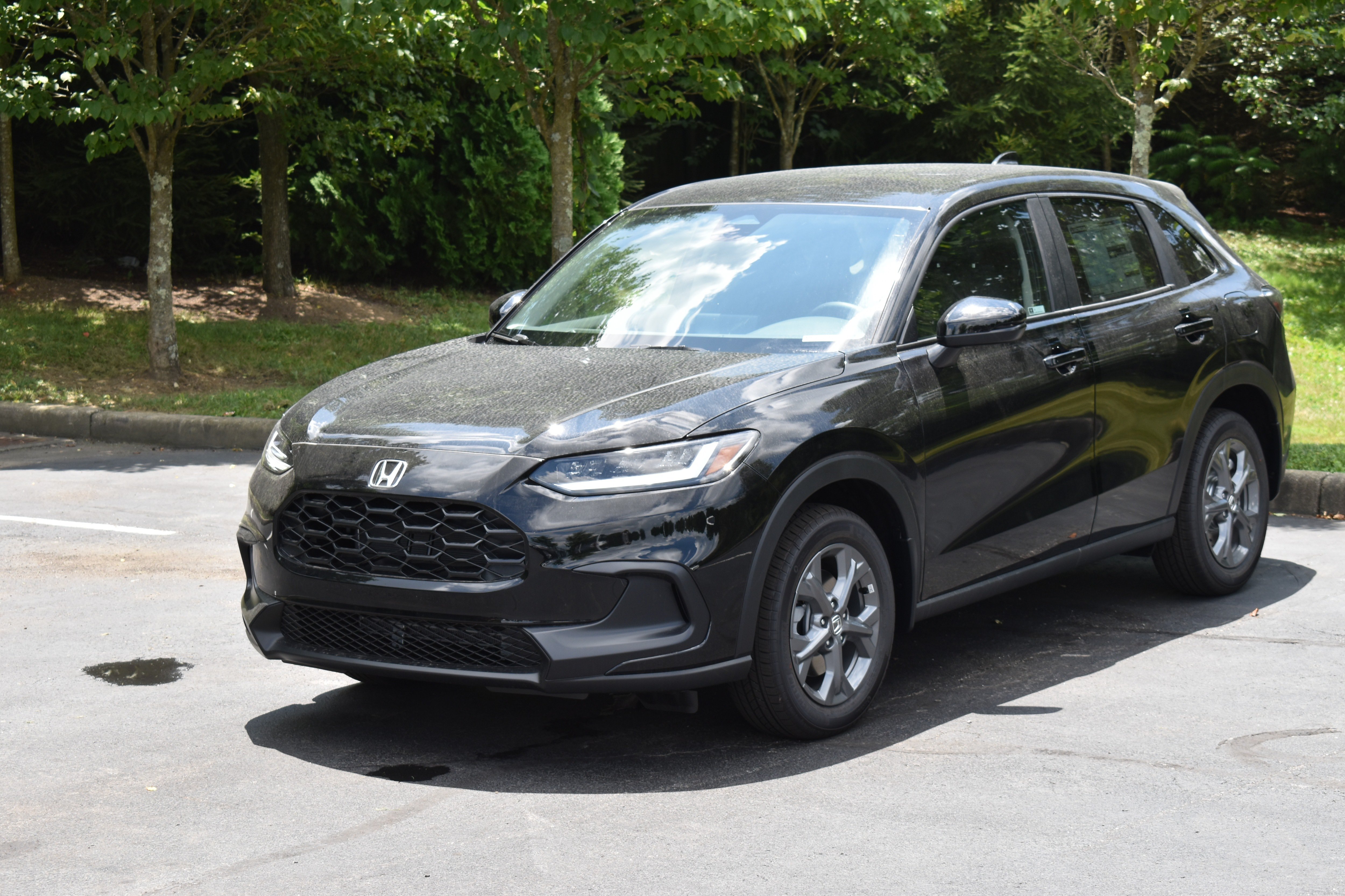 New 2027 Honda HR-V LX image 3