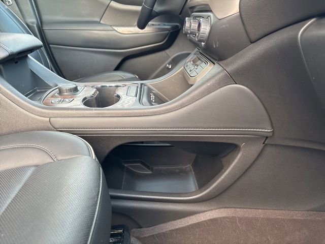 Used 2023 GMC Acadia Denali w/ Denali Technology Package image 34