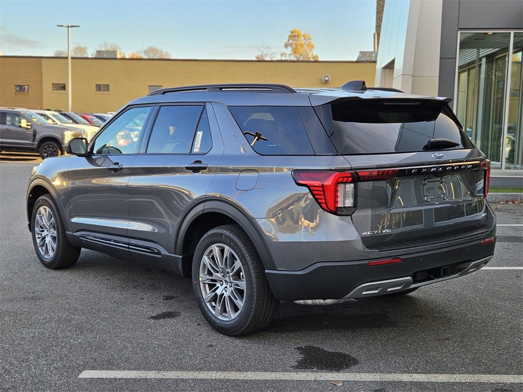 New 2026 Ford Explorer Active image 3