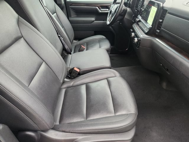 Used 2025 GMC Sierra 1500 SLT AWD/4WD image 13