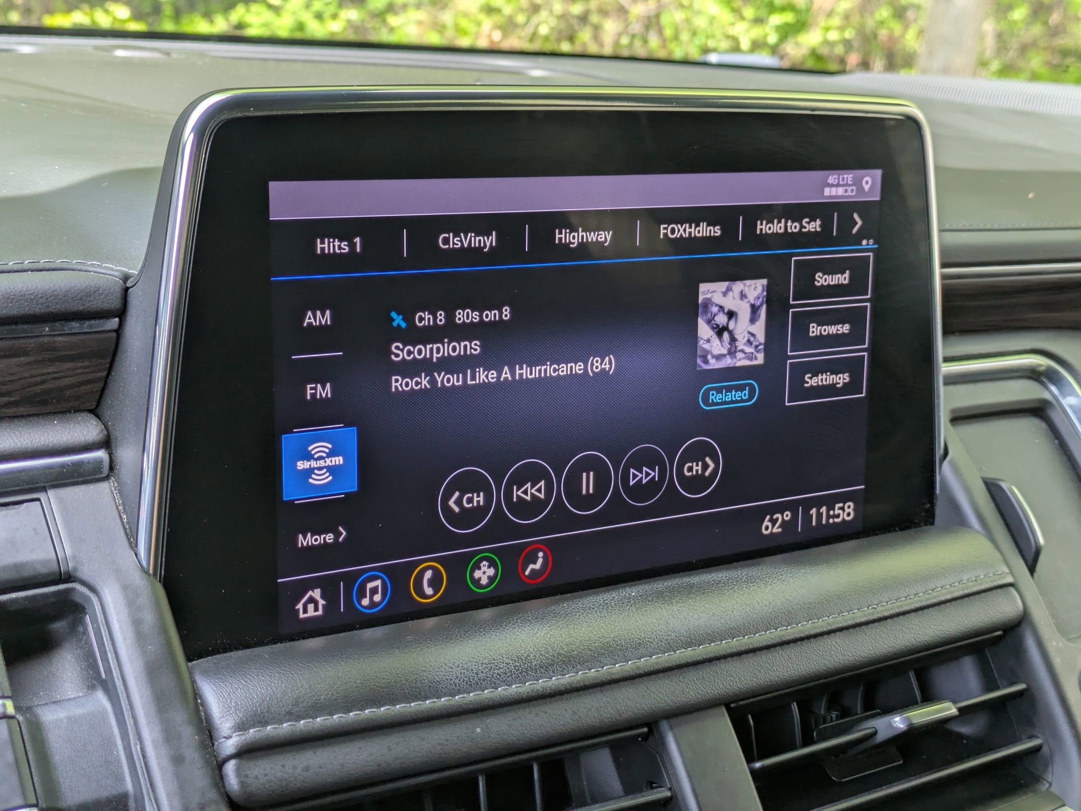 Used 2021 Chevrolet Tahoe LT AWD/4WD image 19