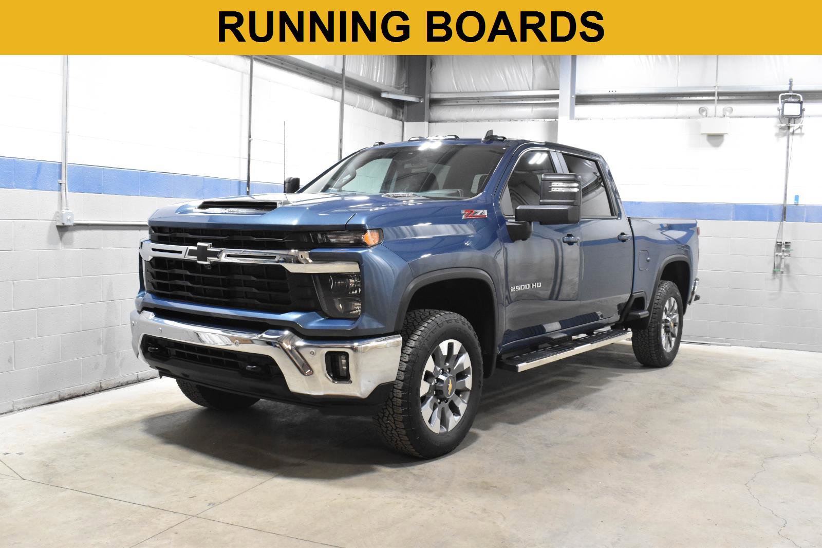 Used 2025 Chevrolet Silverado 2500 LT w/ All Star Edition AWD/4WD image 5