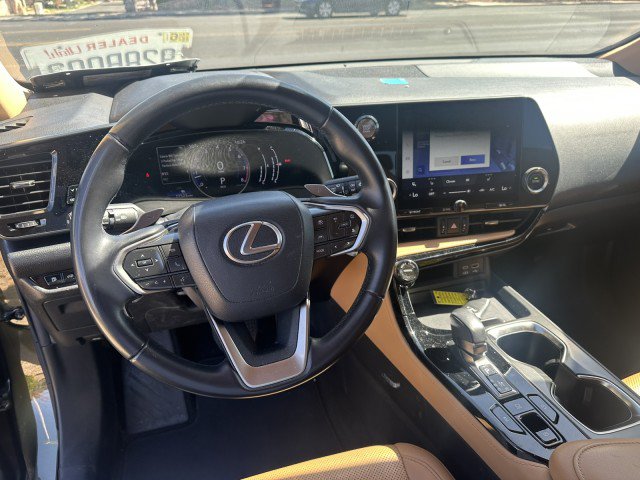 Used 2022 Lexus NX 250 FWD image 12