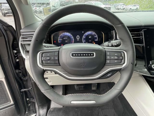 Used 2022 Jeep Wagoneer Series III w/ Rear Seat Video Group 1 image 17