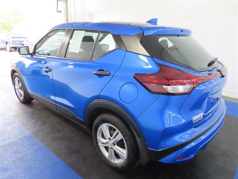 Used 2024 Nissan Kicks S w/ Interior Electronics Package FWD image 4