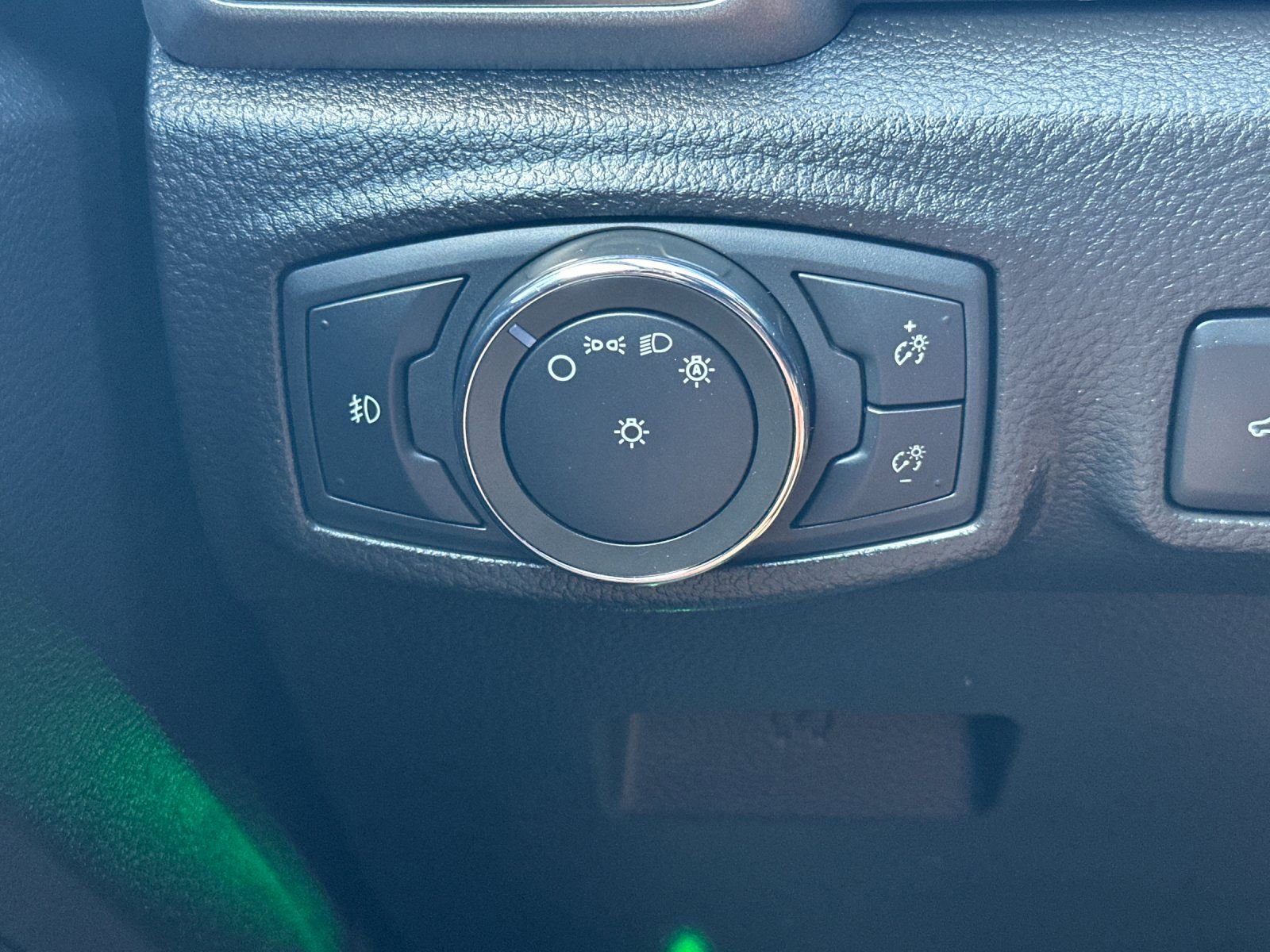 Used 2020 Ford Ranger XLT w/ Equipment Group 301A Mid image 27