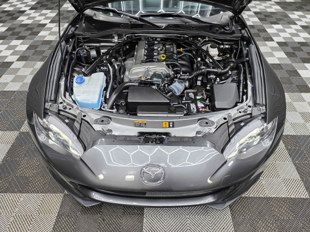 Used 2019 MAZDA MX-5 Miata RF Grand Touring w/ GT-S Package RWD image 30