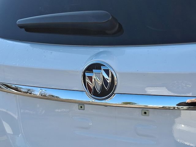 Used 2021 Buick Encore Preferred image 31