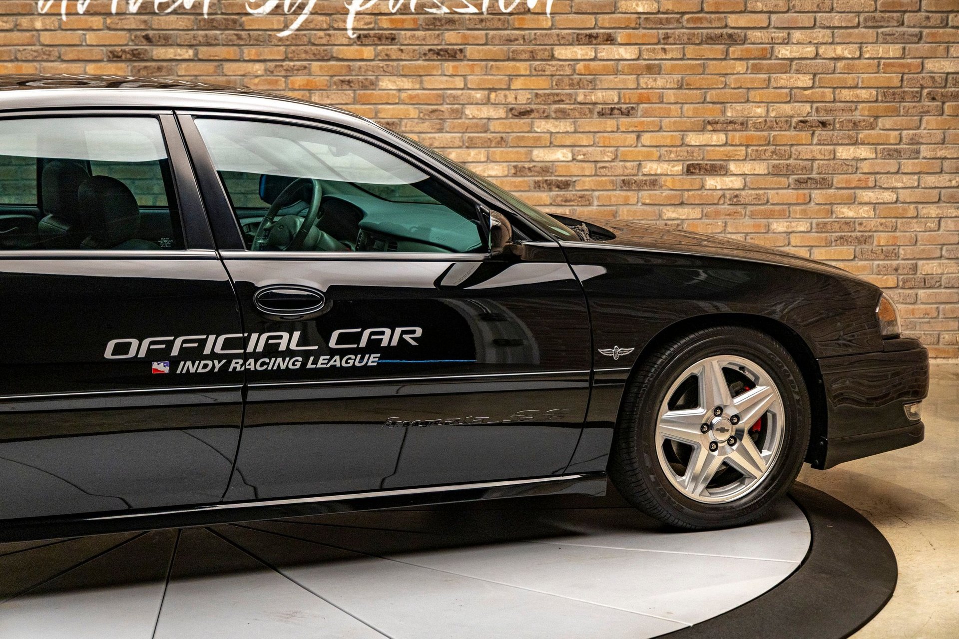 Used 2004 Chevrolet Impala SS image 12