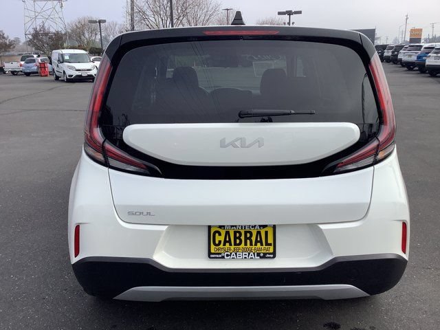 Used 2024 Kia Soul LX w/ Option Group 015 FWD image 26