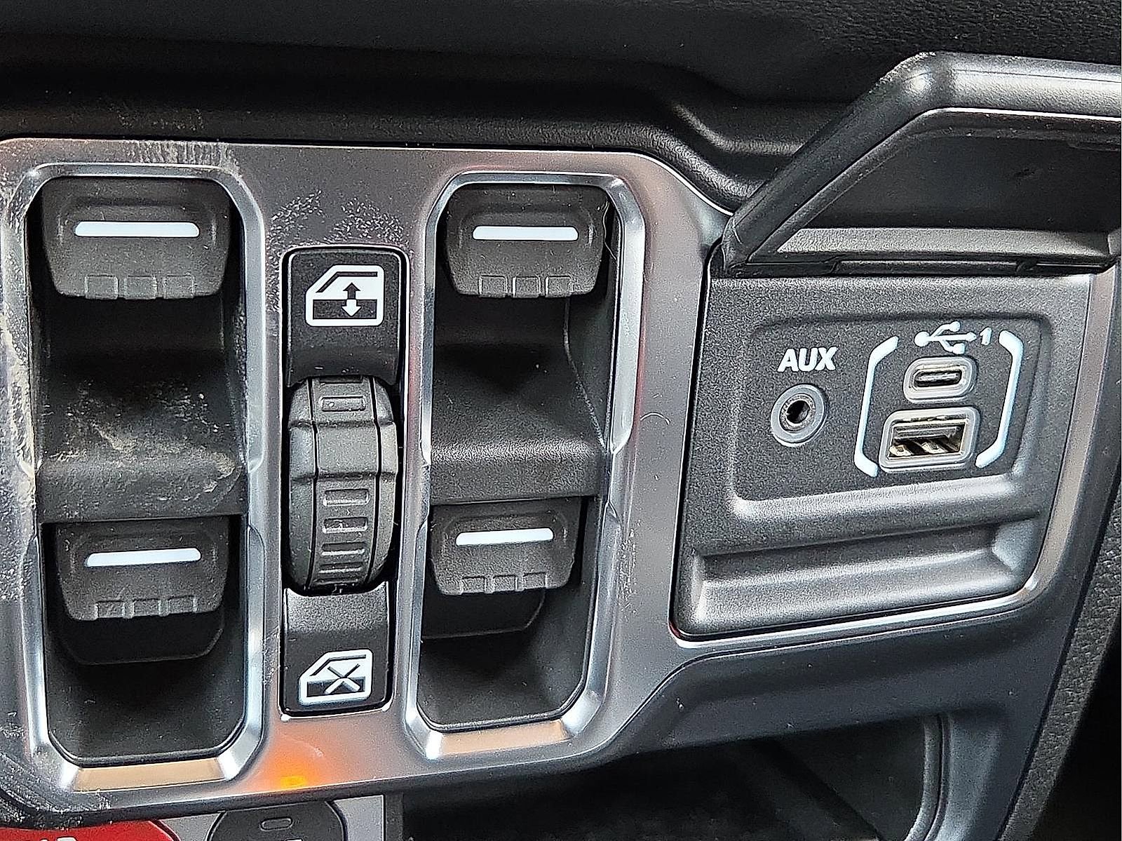 New 2026 Jeep Wrangler Unlimited Rubicon image 18