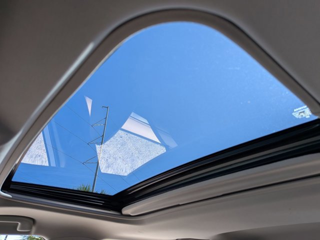 Used 2020 Toyota RAV4 Limited w/ Limited Grade Weather Package image 15