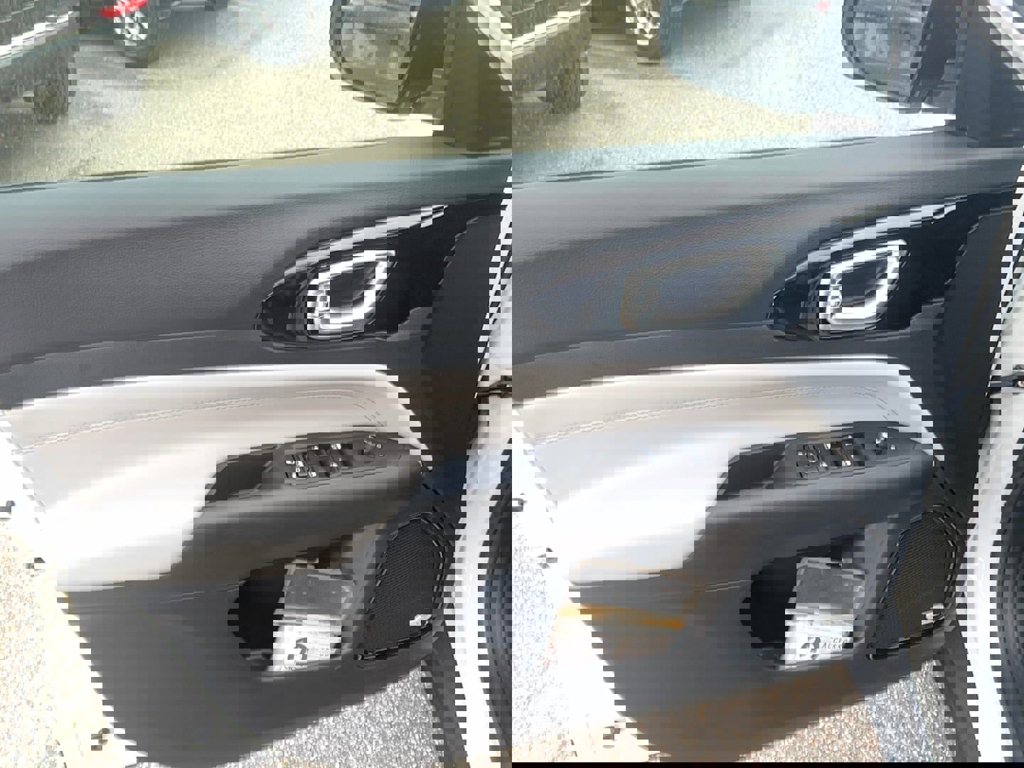 New 2026 Jeep Compass Limited w/ Sun, Sound & Navigation Group image 12