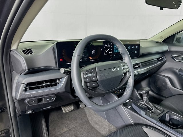 New 2026 Kia K4 EX FWD image 9