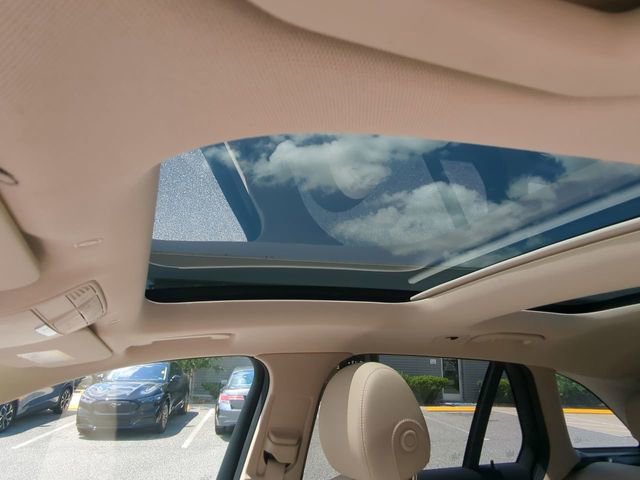 Used 2022 Mercedes-Benz GLC 300 image 21