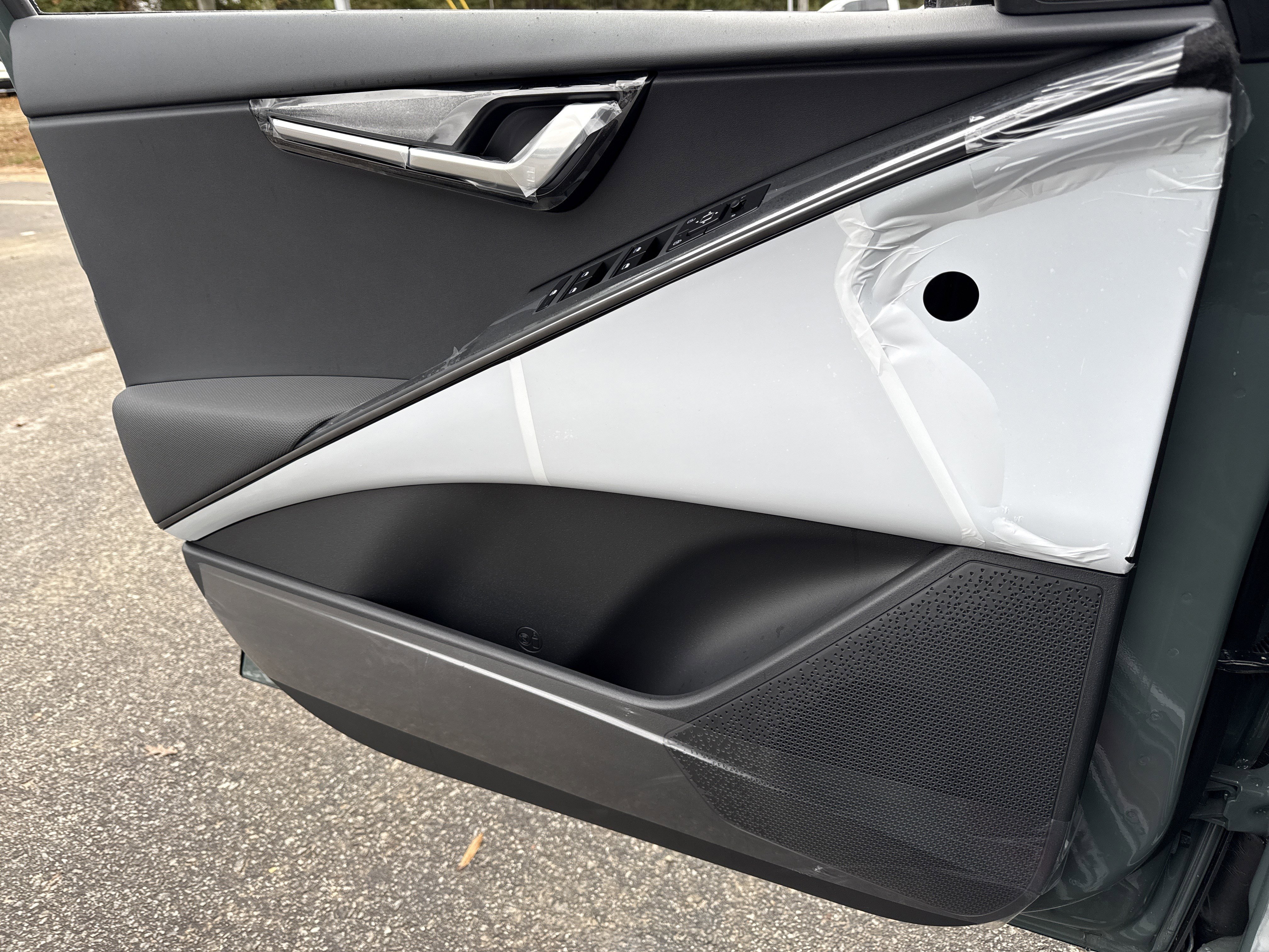 New 2025 Kia Niro Wind w/ Wind Preserve Package image 15