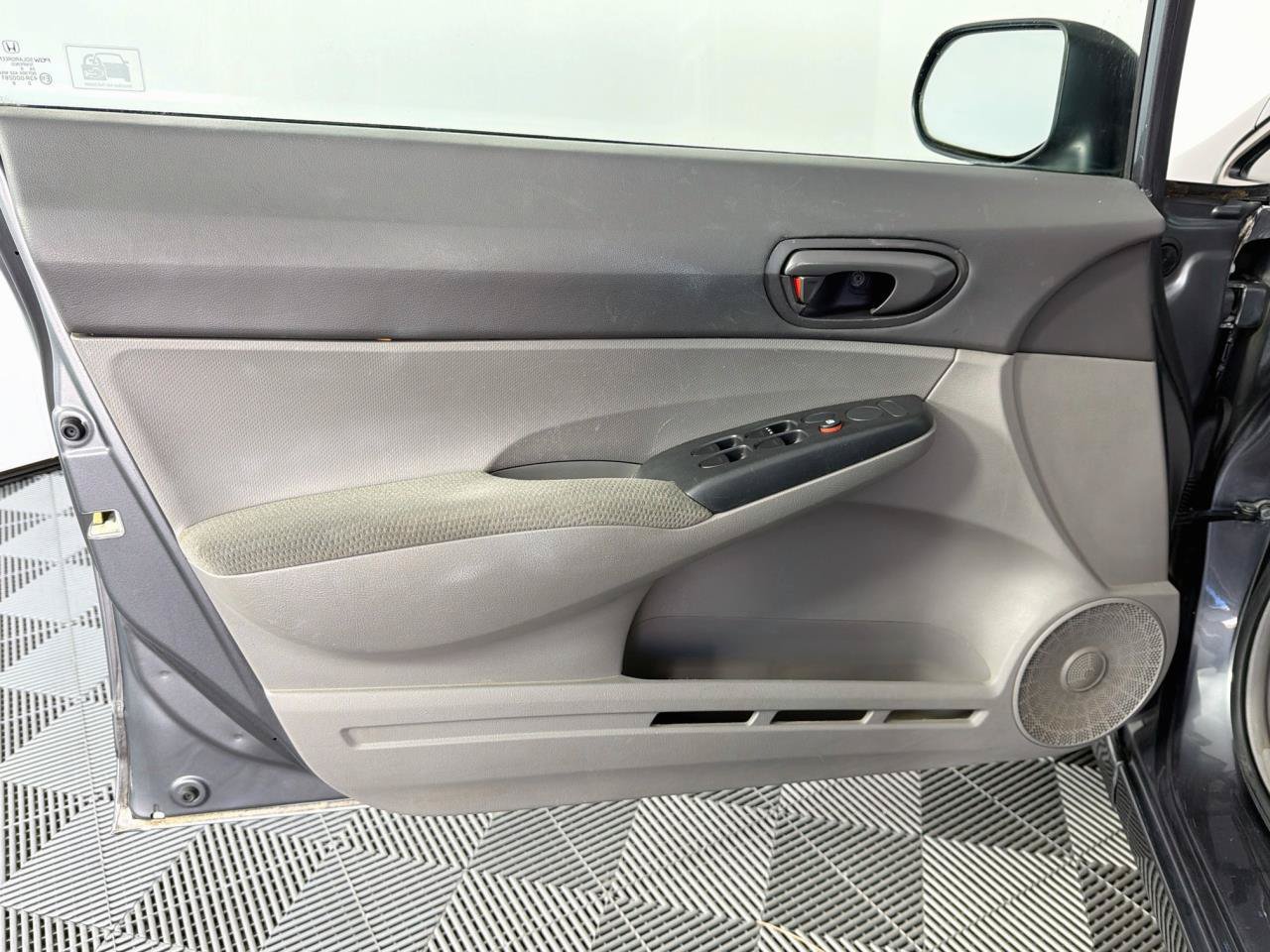 Used 2010 Honda Civic DX-VP image 18