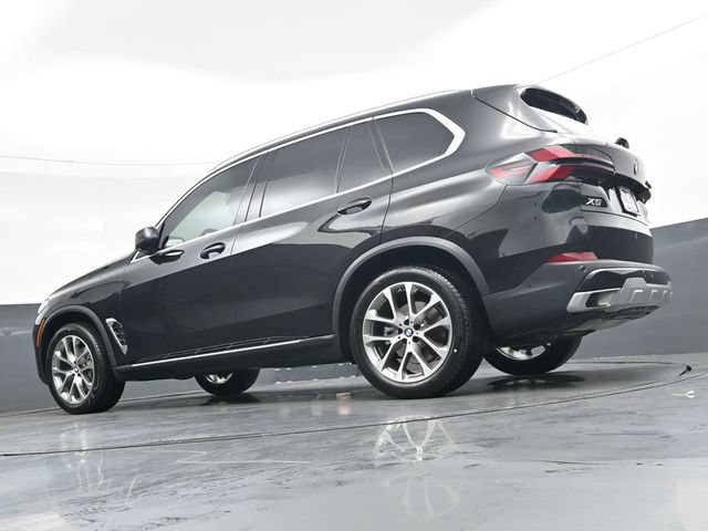 Certified 2024 BMW X5 sDrive40i w/ Premium Package RWD image 34