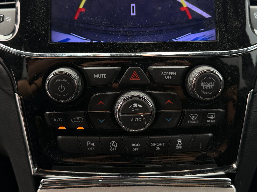 Used 2021 Jeep Grand Cherokee Laredo X RWD image 17
