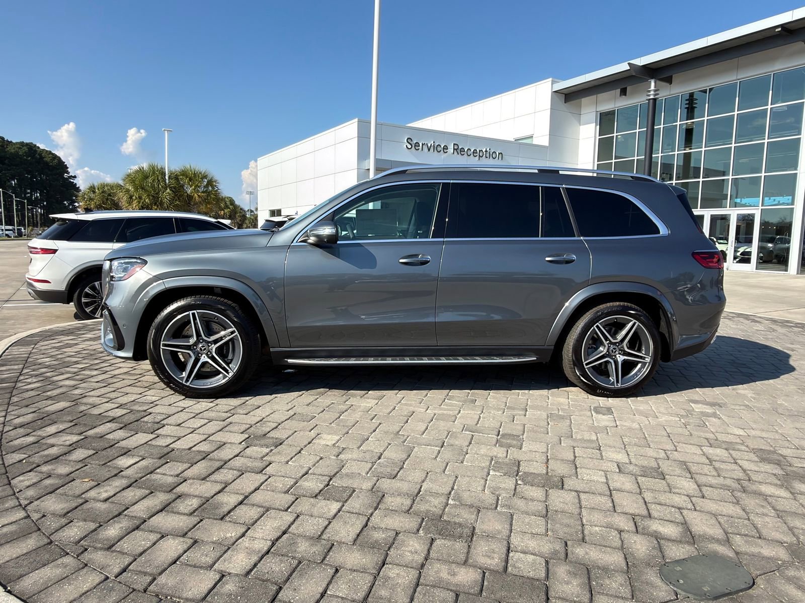 New 2026 Mercedes-Benz GLS 450 4MATIC image 12