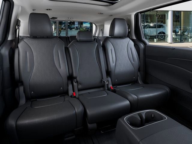 New 2026 Kia Carnival SX image 16