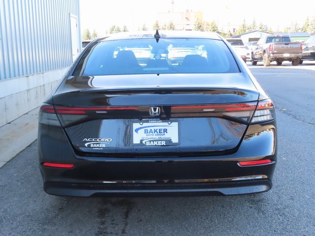 Used 2023 Honda Accord EX image 11