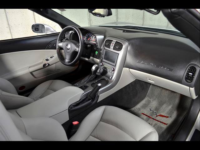 Used 2007 Chevrolet Corvette Convertible w/ Preferred Equipment Group RWD image 22