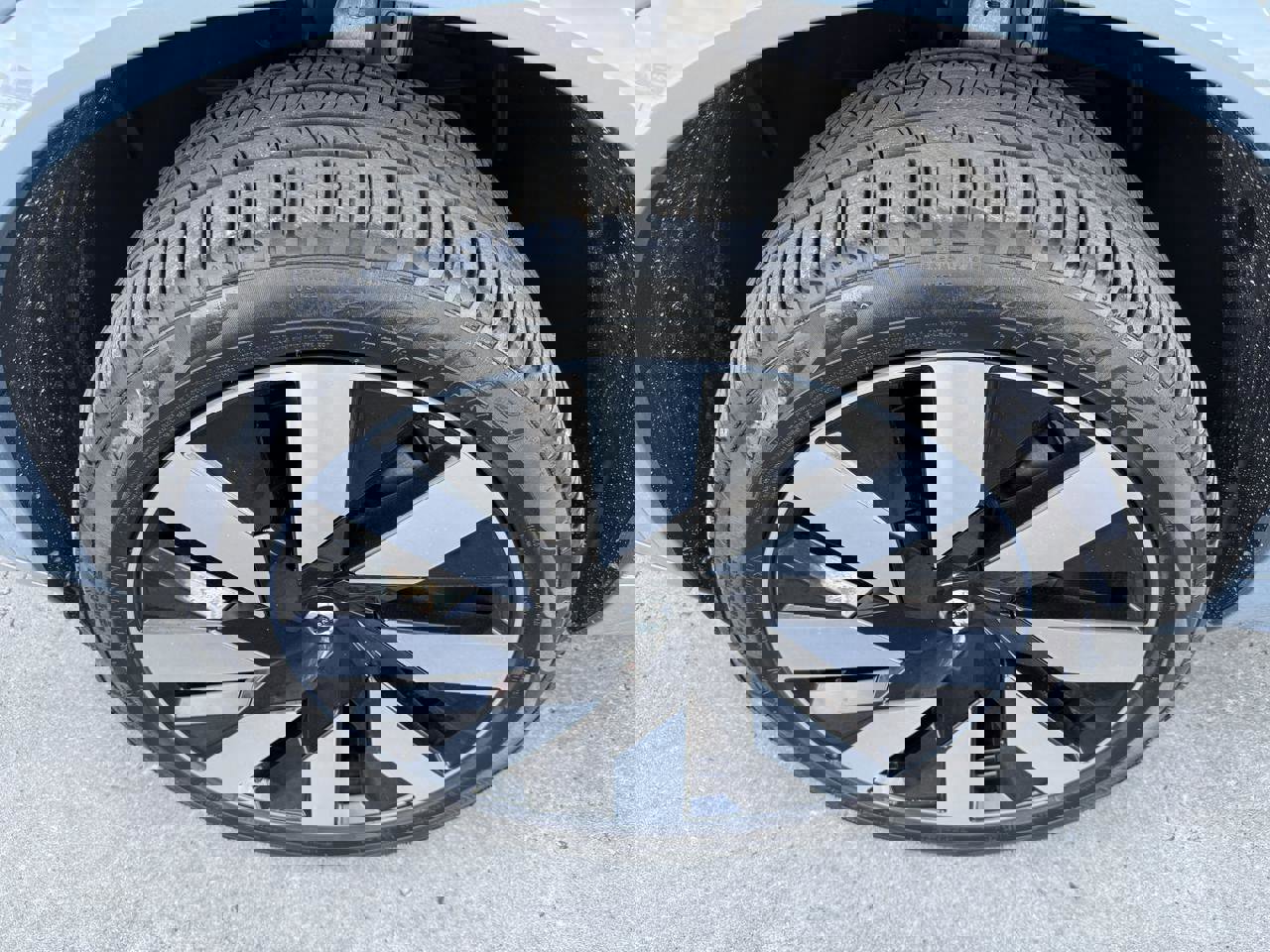 Used 2023 Volvo XC90 T8 Ultimate image 61