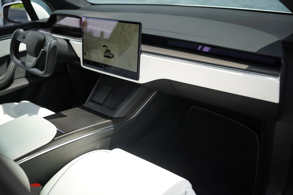 Used 2022 Tesla Model X Plaid AWD/4WD image 22