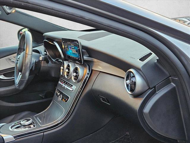 Used 2019 Mercedes-Benz C 300 Sedan image 19