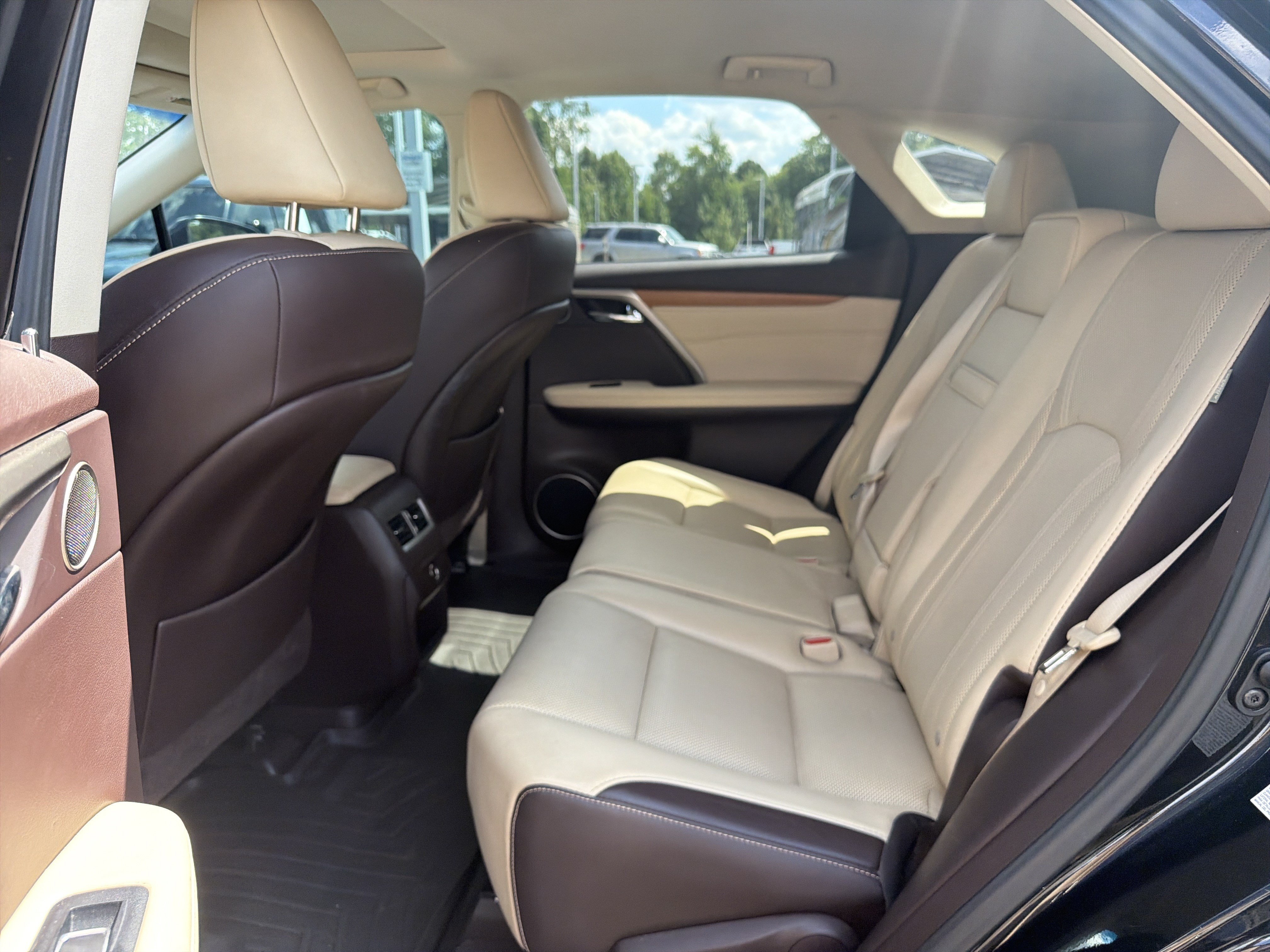 Used 2017 Lexus RX 350 AWD w/ Premium Package image 14