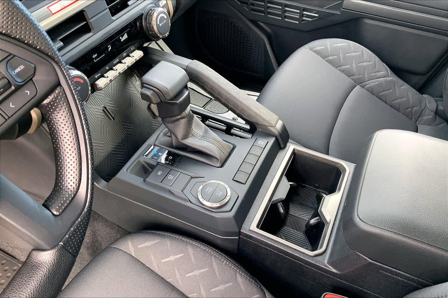 New 2026 Toyota Tacoma SR5 image 7