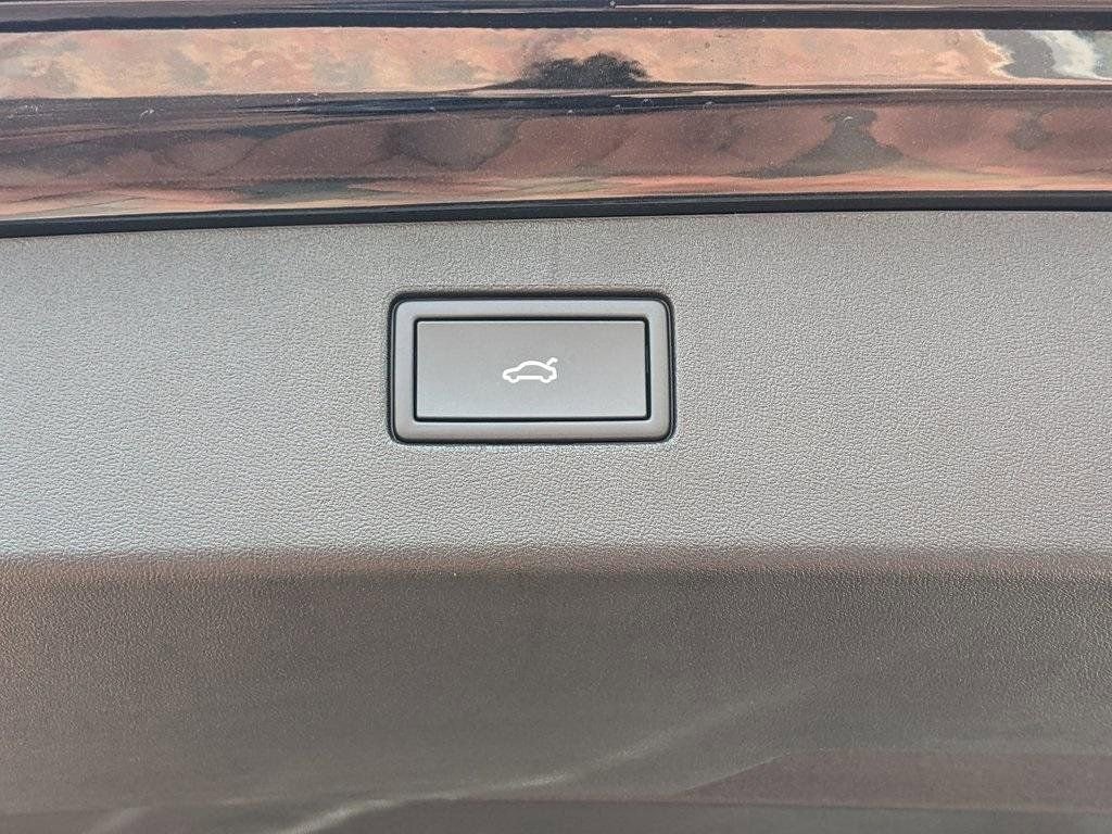 New 2026 Volkswagen Tiguan SE AWD/4WD image 30