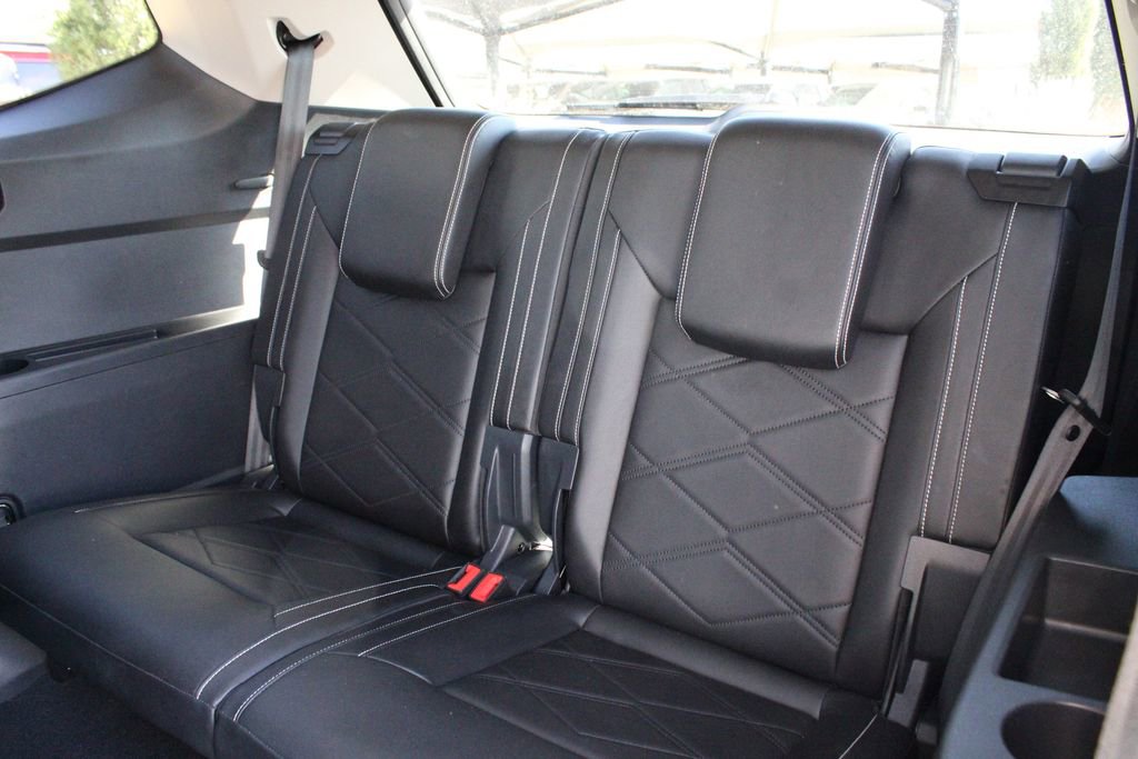 Used 2025 Volkswagen Atlas SE AWD/4WD image 52