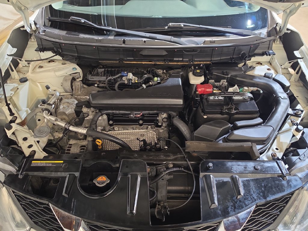 Used 2016 Nissan Rogue S AWD/4WD image 17