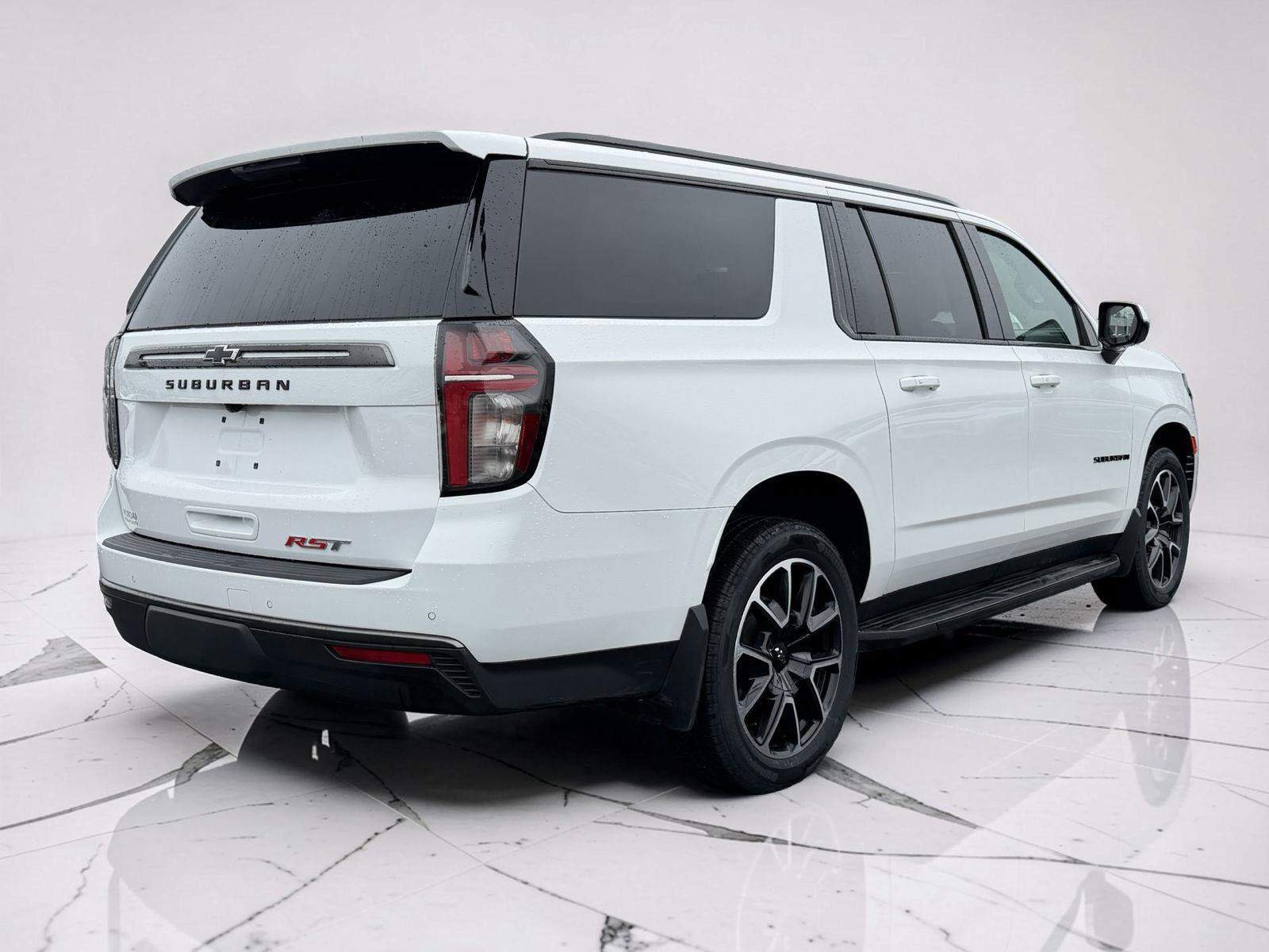 Used 2021 Chevrolet Suburban RST w/ Rear Media and Nav Package image 3