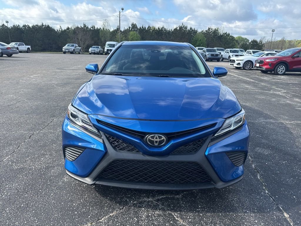 Used 2018 Toyota Camry SE image 16