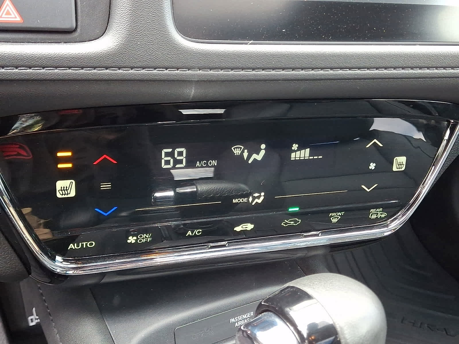 Certified 2019 Honda HR-V EX-L image 17