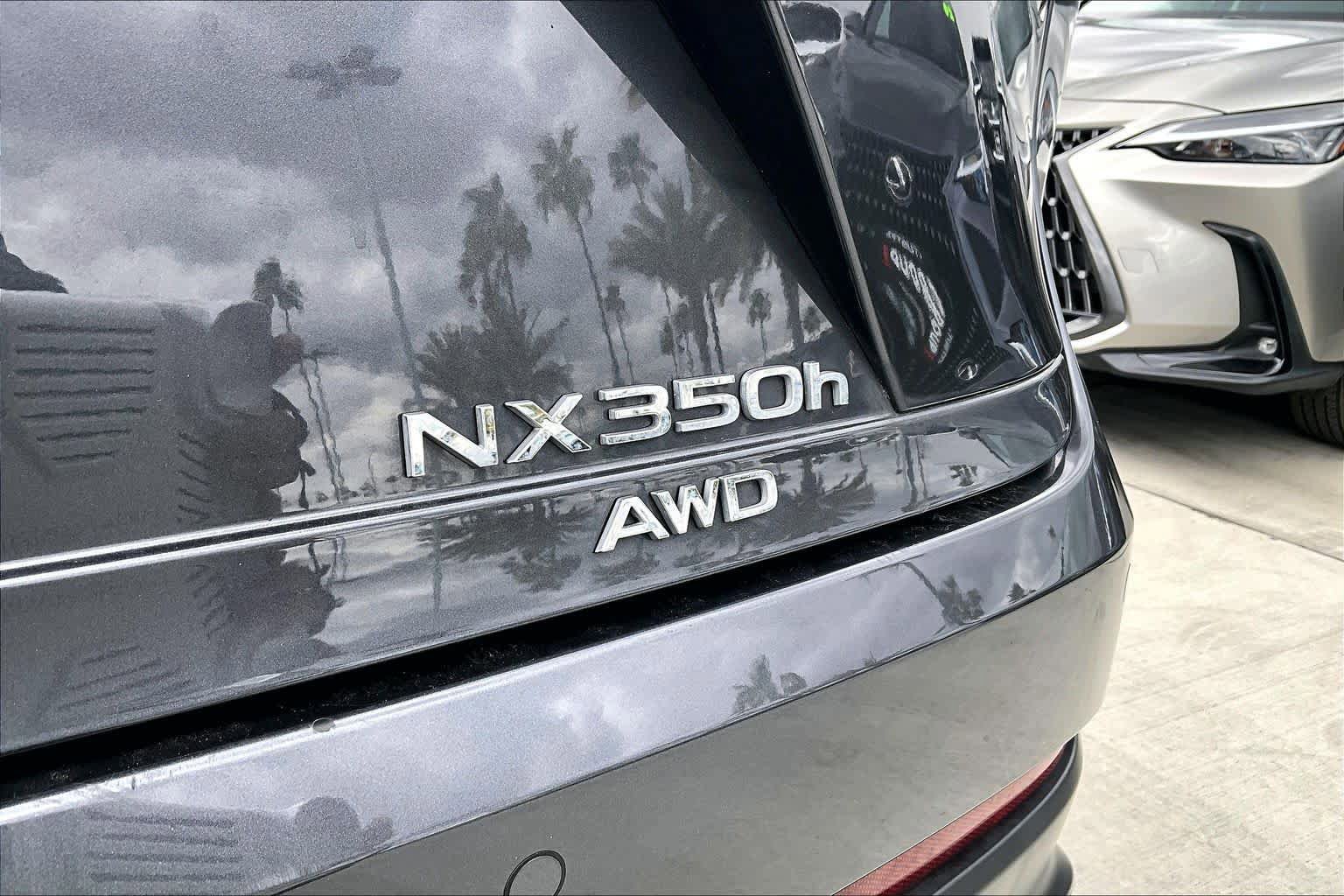 Used 2023 Lexus NX 350h AWD image 10