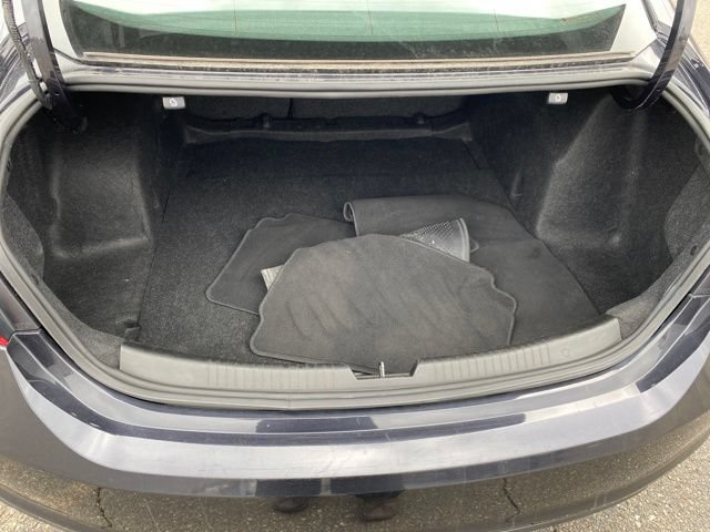 Used 2023 Chevrolet Malibu LT FWD image 18